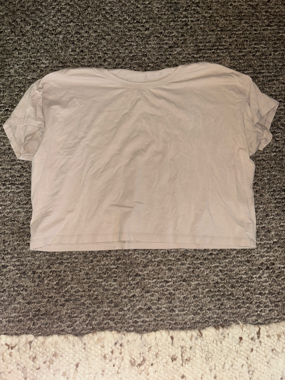 Lululemon beige boxy cropped tee